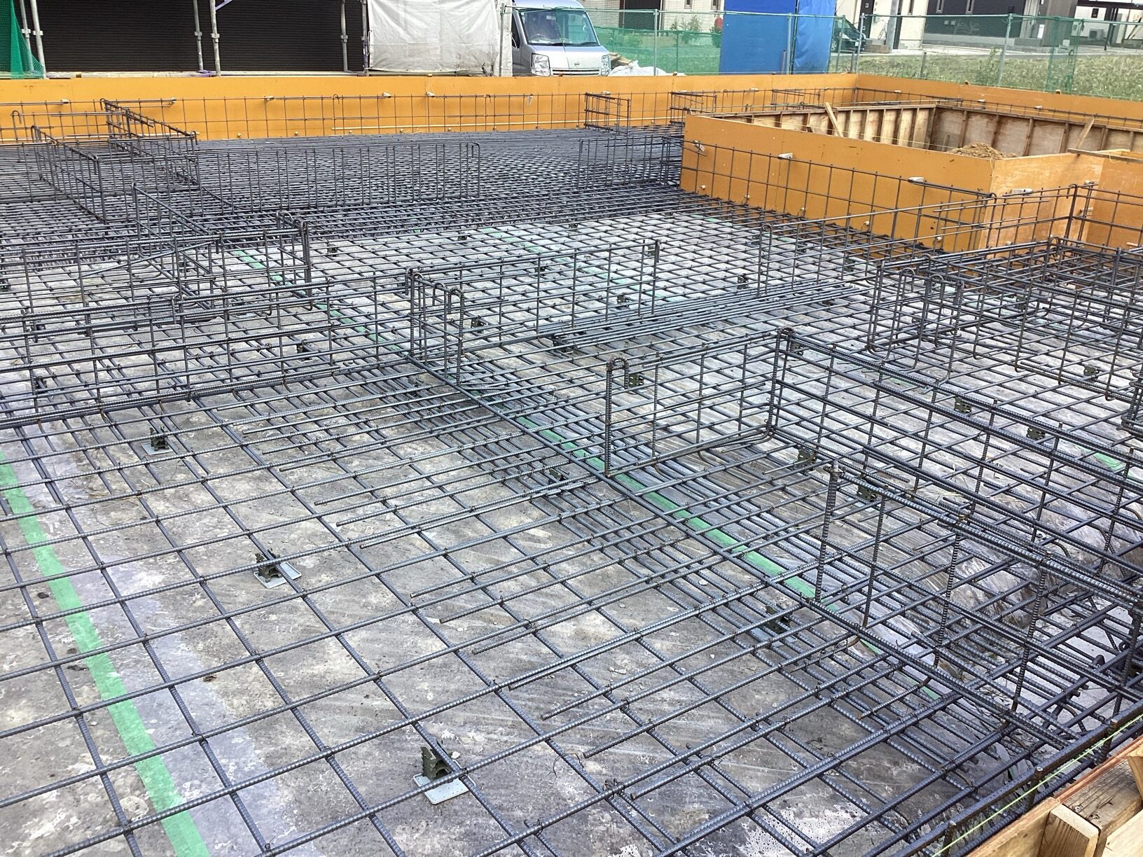 鉄筋を張り巡らせた基礎の様子
